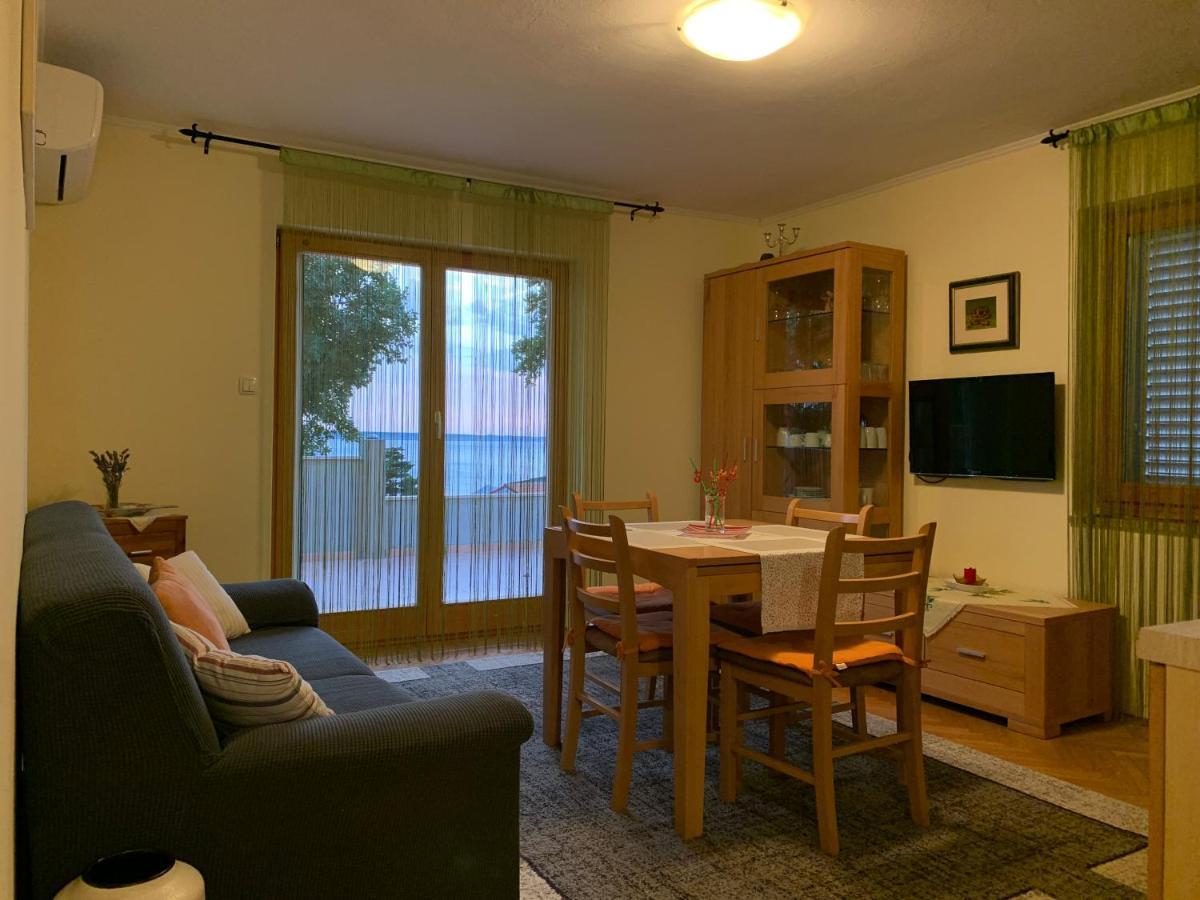 Apartments 4Mios Ražanac 외부 사진